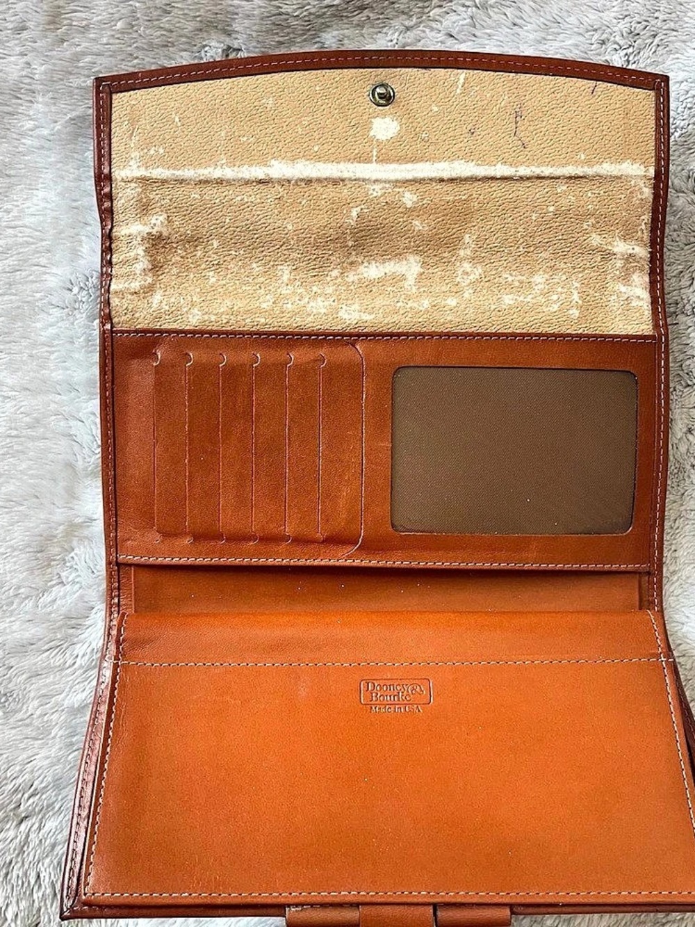 Dooney & Bourke Green & Brown Wallet - Picture 5 of 6